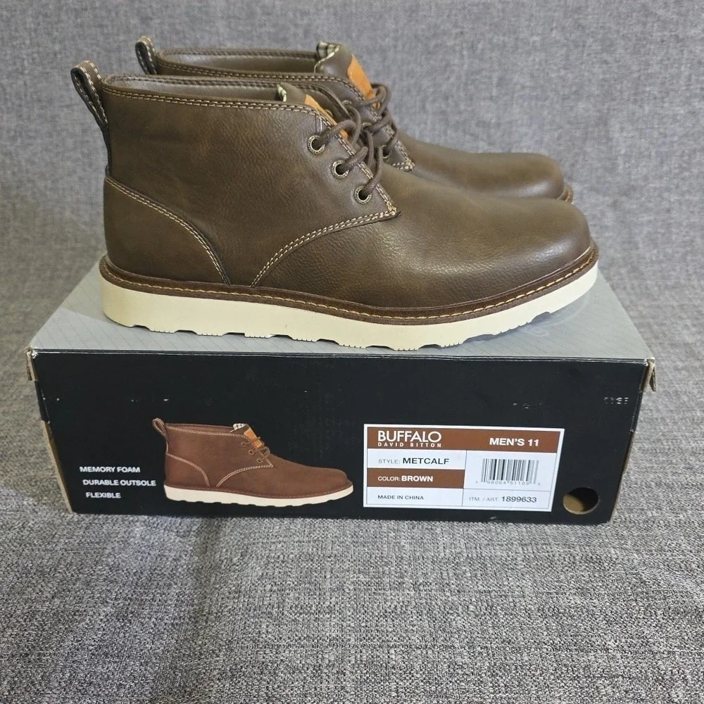 Buffalo David Bitton Metcalf Men's Chukka Boots Brown. US 11. New In Box.